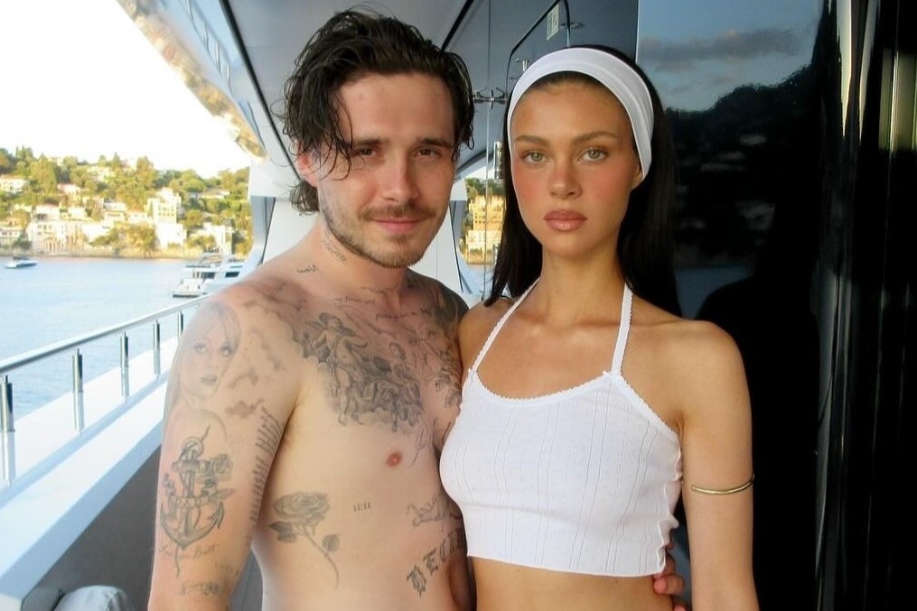 Vo chong Beckham 'dan mat' con dau hinh anh