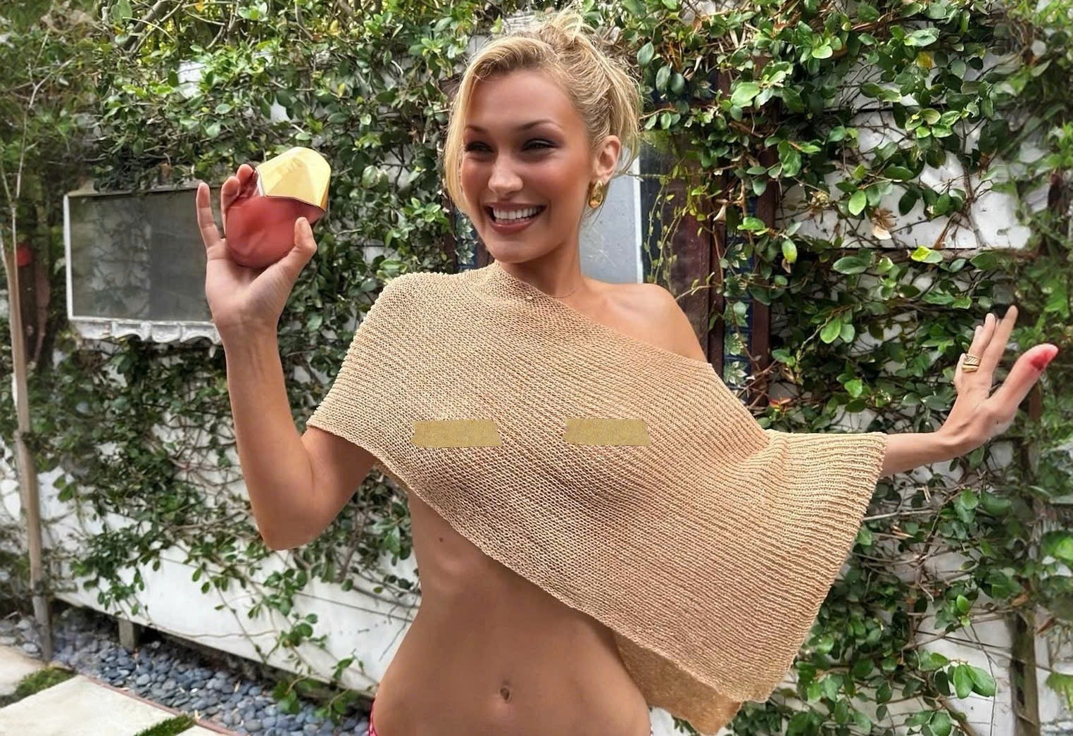 Bella Hadid ho bao voi mot khong noi y hinh anh