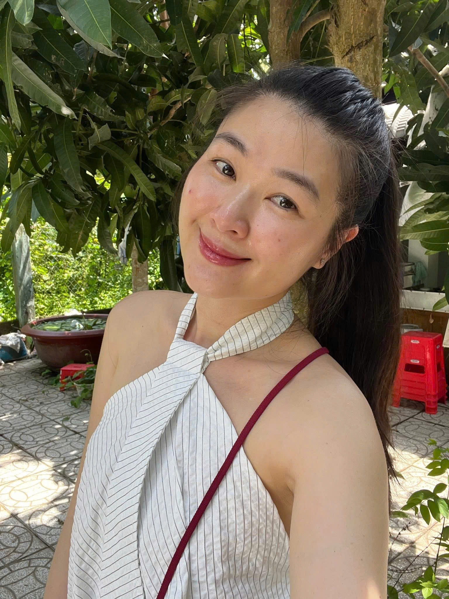 Mac Anh Thu anh 1