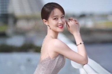 Dien vien Doanh Oanh xin loi vi trot 'phong bat' hinh anh