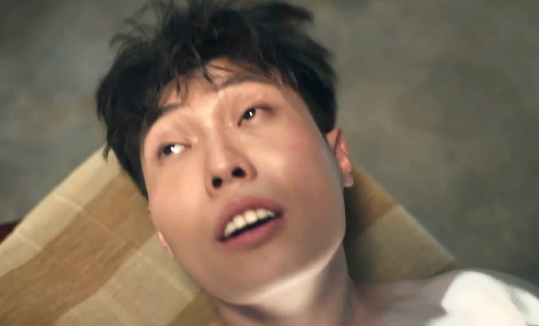 Phim 18+ co Cat Phuong chi ban duoc 2 ve hinh anh