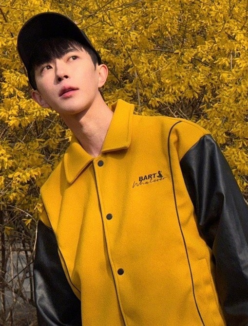 Cảnh sát kết luận Vu Mông Lung qua đời vì ngã lầu sau khi uống rượu. Ảnh: Weibo.