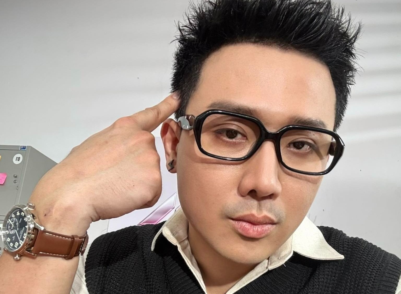 Tran Thanh noi ve 'Tu chien tren khong' hinh anh