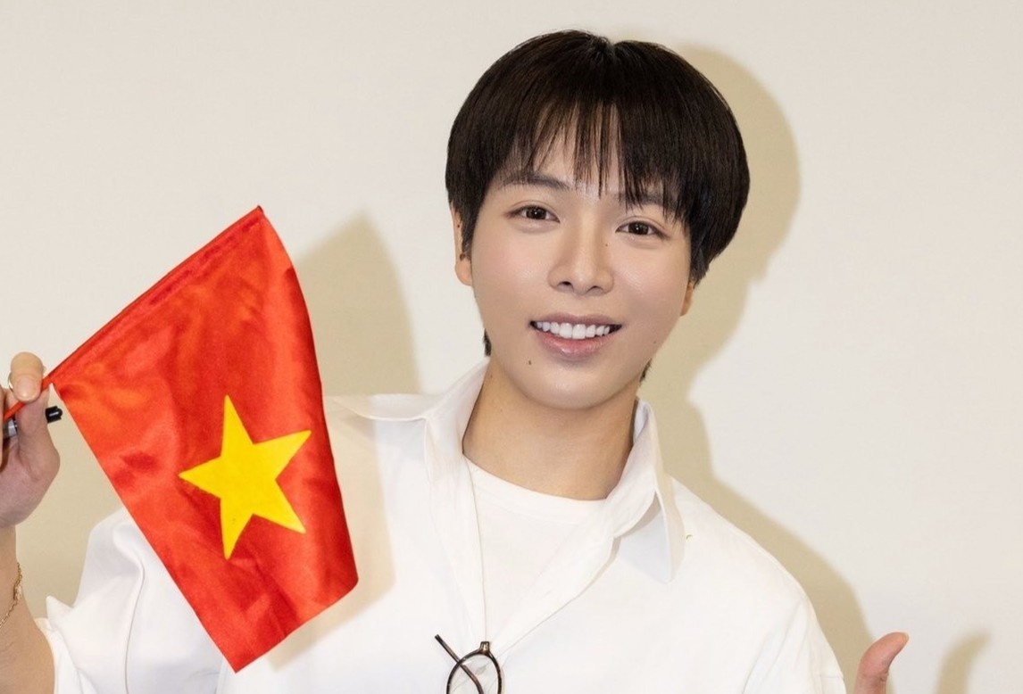 Duc Phuc gui 1 ty dong ung ho dong bao vung bao lu hinh anh