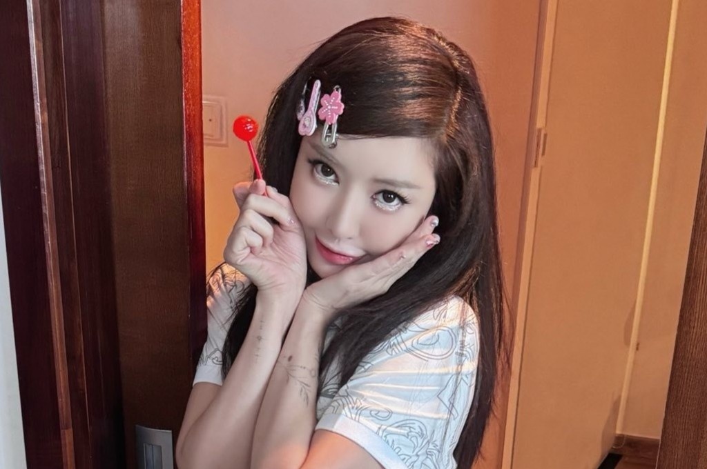 Anh gay sot cua Bich Phuong hinh anh