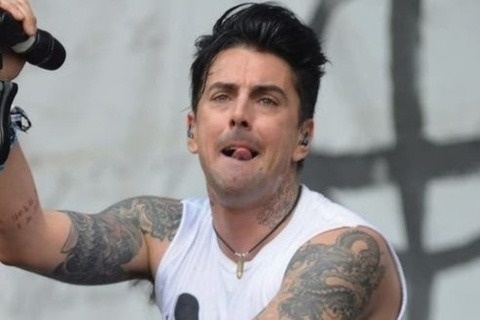 Buc thu cuoi cung cua ca si bi giet trong tu hinh anh