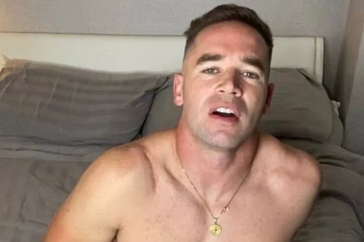 Chong cu Katie Price bi buoc toi hiep dam hinh anh