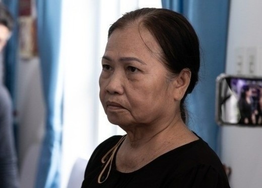 Me dien vien Duc Tien khang cao hinh anh