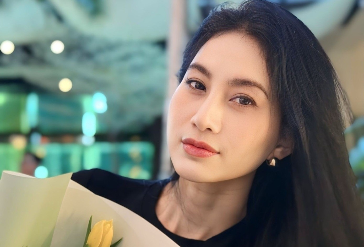 Dien vien Ngoc Anh xin loi hinh anh