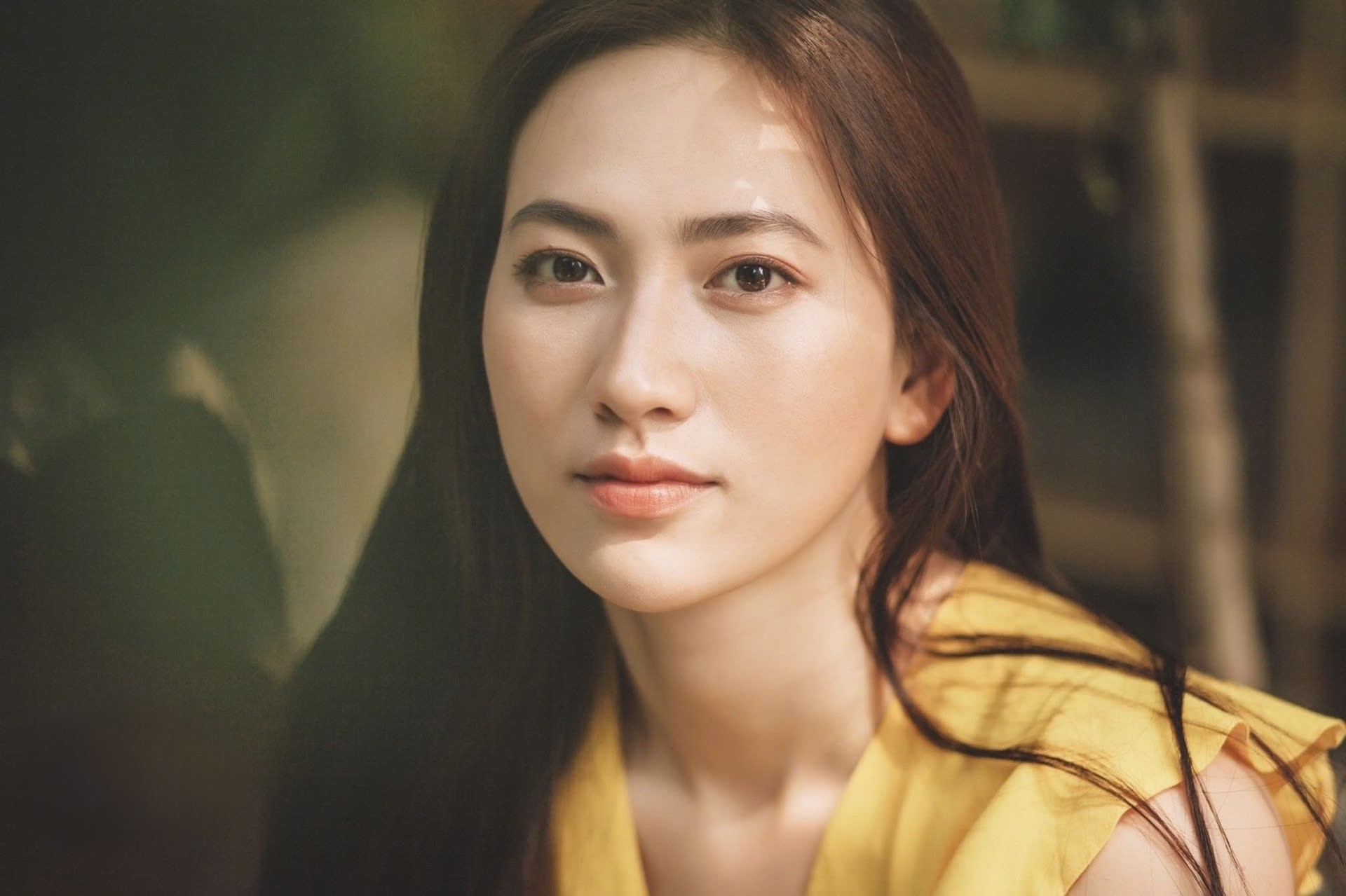 Thay gi khi 'nang tho' cua Tran Thanh danh bai Viet Huong, Hong Dao hinh anh