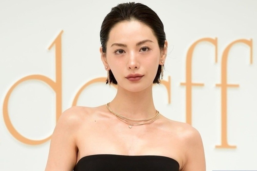 'My nhan dep nhat the gioi' co bi khoi to khi chong tra ten cuop? hinh anh