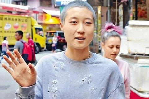 Con gai Thanh Long song co doc? hinh anh