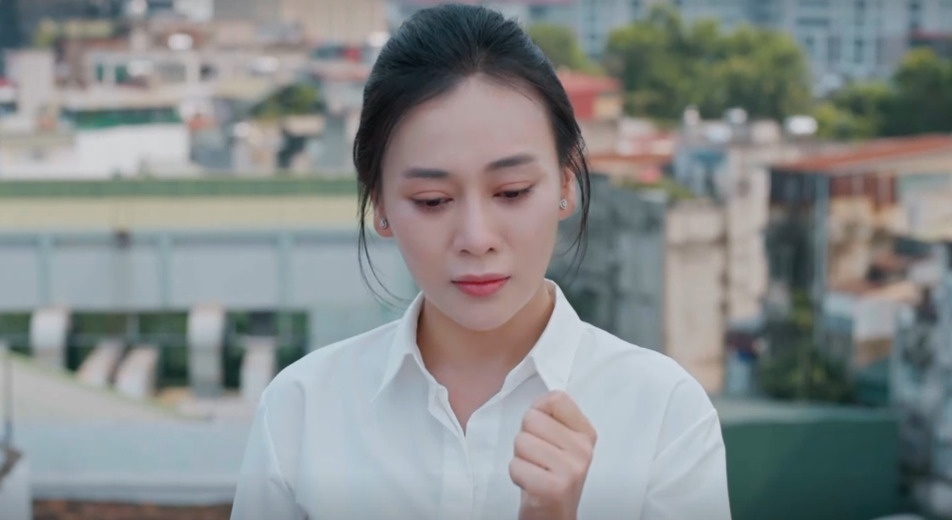 Tap cuoi 'Gio ngang khoang troi xanh' gay tranh luan hinh anh