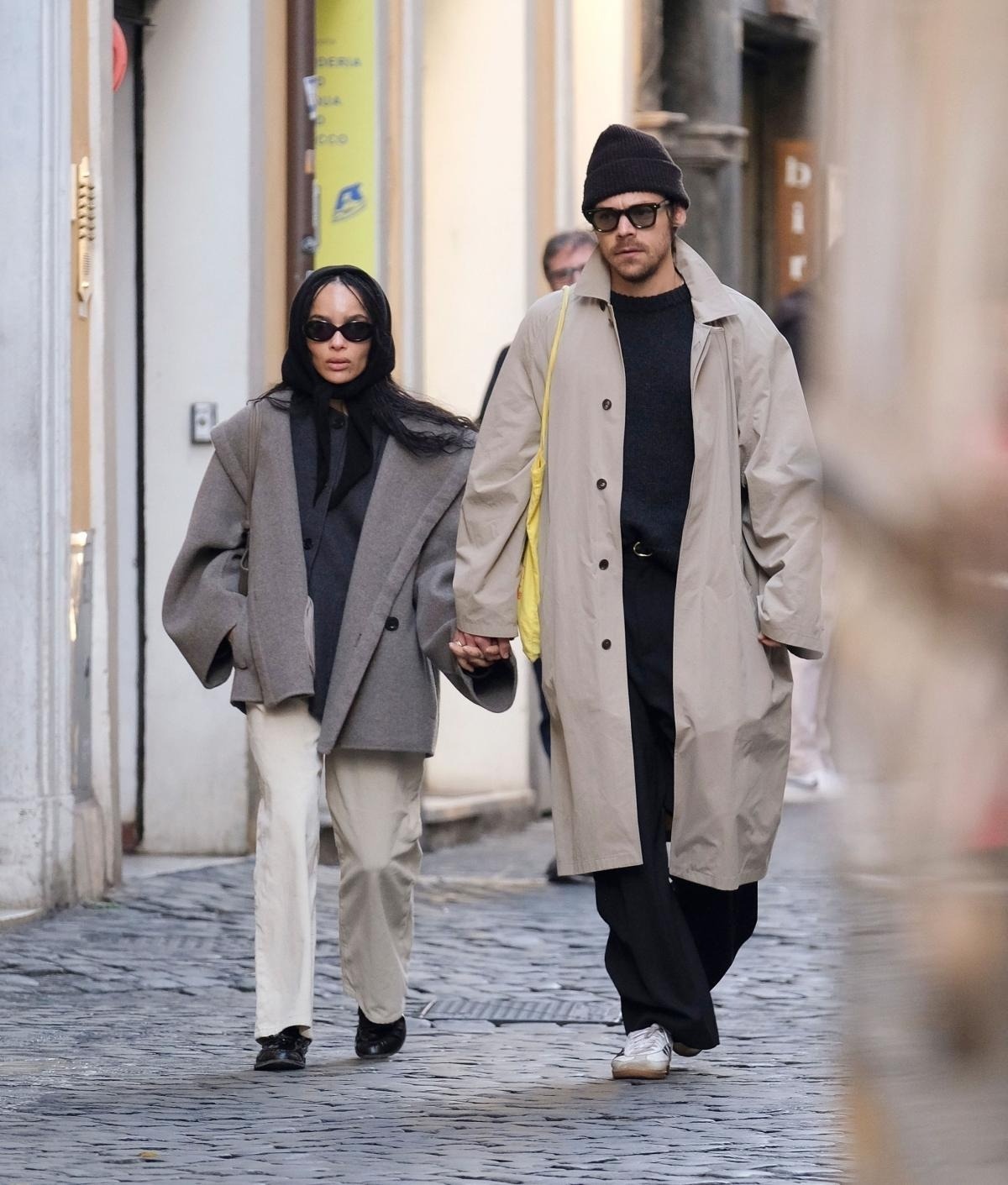 harry_styles_zoe_kravitz_looked.jpg