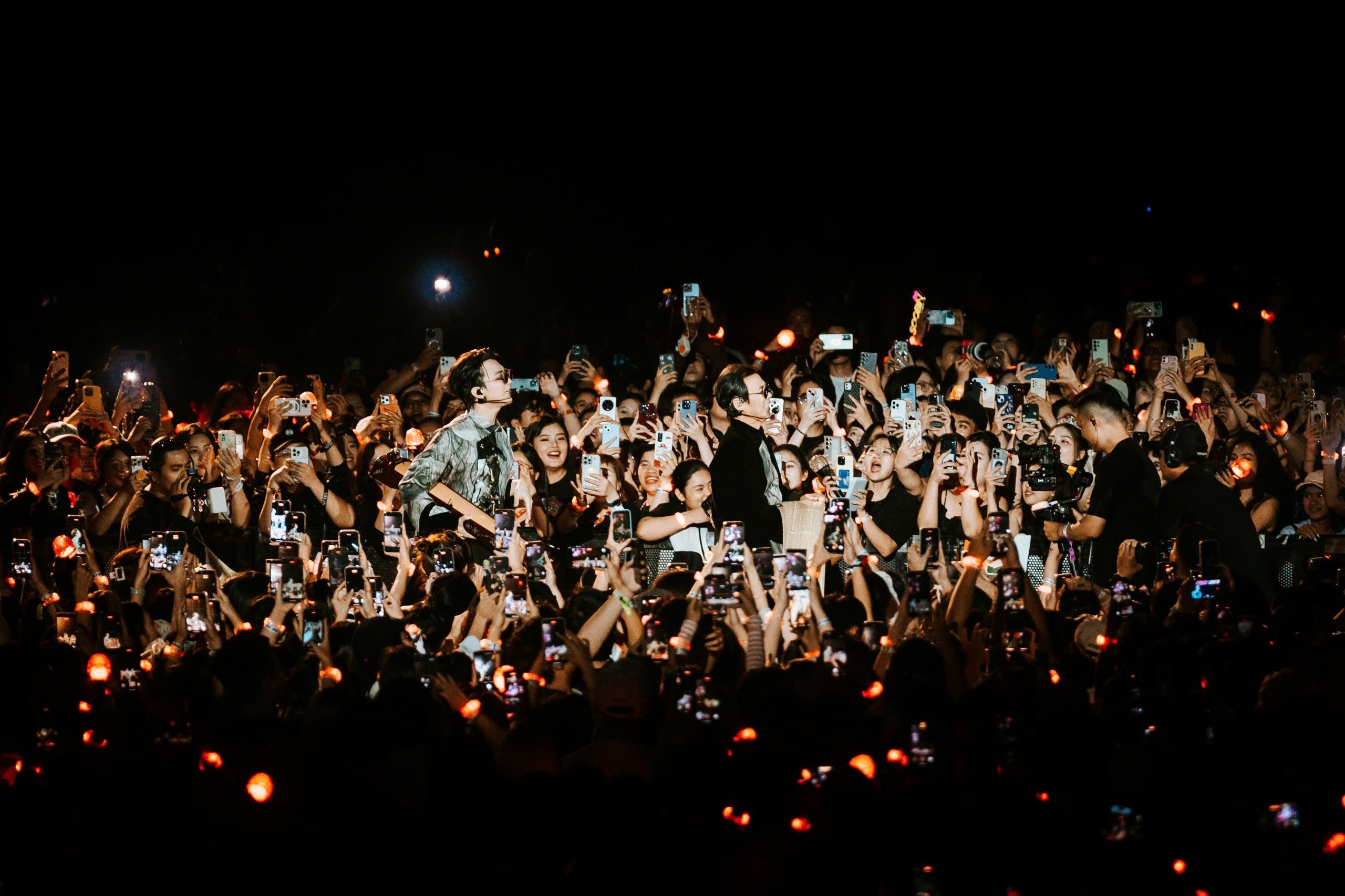 Soobin thăng hoa trong concert 10.000 khán giả ở TP.HCM