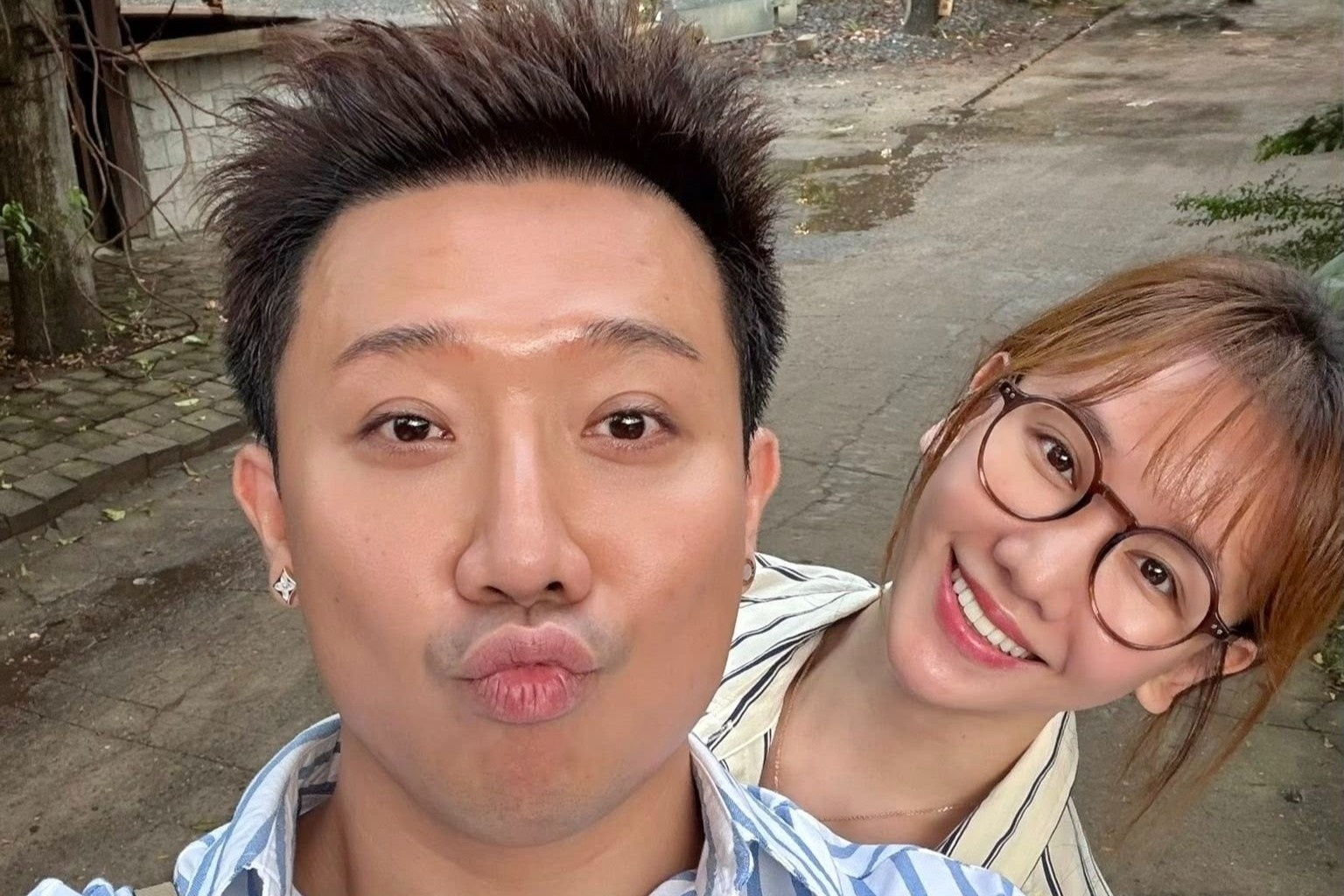 Tran Thanh xin loi nguoi yeu cu hinh anh