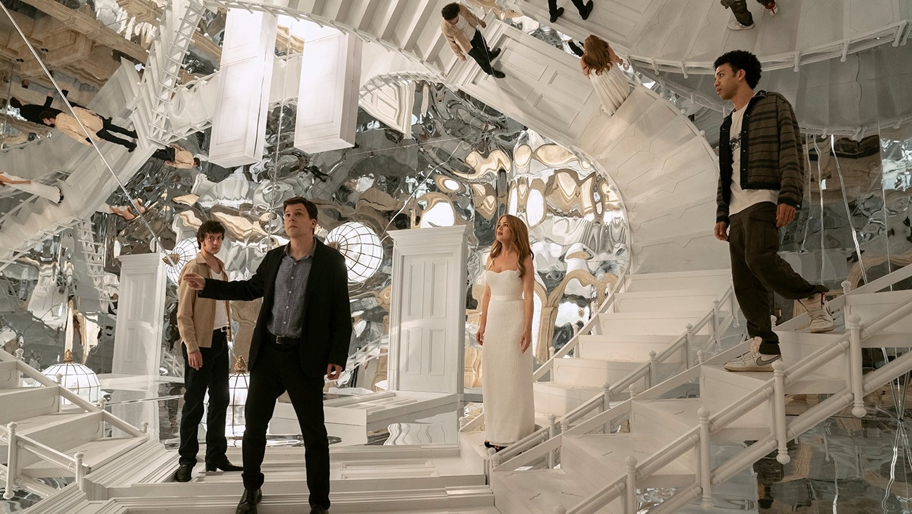 thoat an thoat hien anh 3