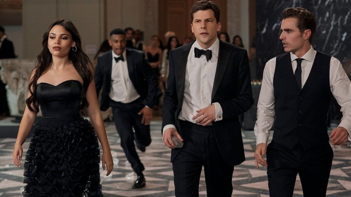 Cu lua trong 'phi vu trom kim cuong trang lon nhat the gioi' hinh anh