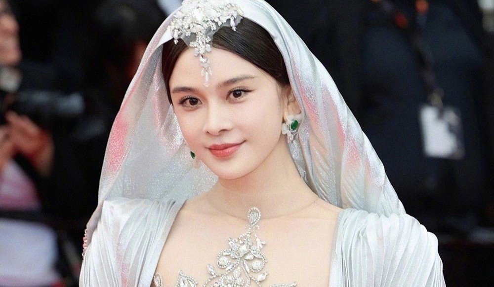 3 nghe si Hoa ngu bi xoa so hinh anh