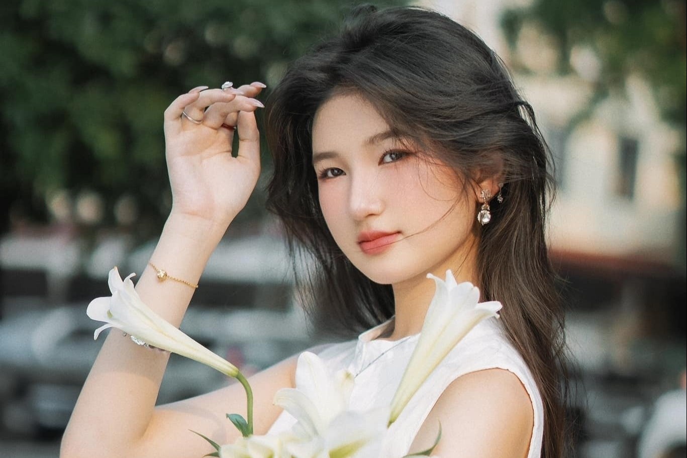 Nang Mo trong phim Hoang Nam hinh anh