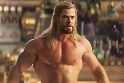 Tin soc voi fan cua Than Sam hinh anh