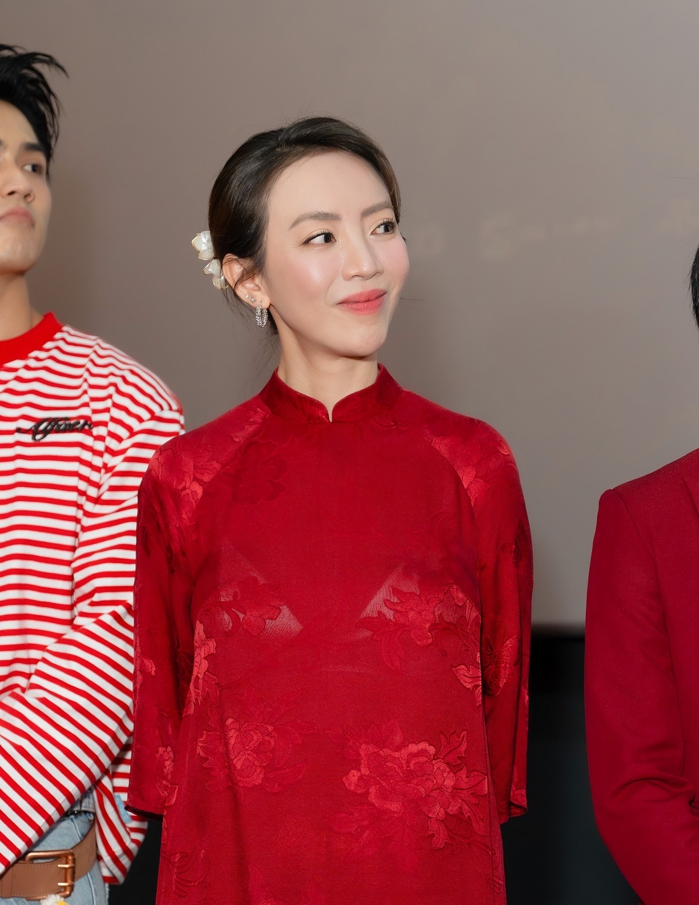 Ai thuong ai men anh 1