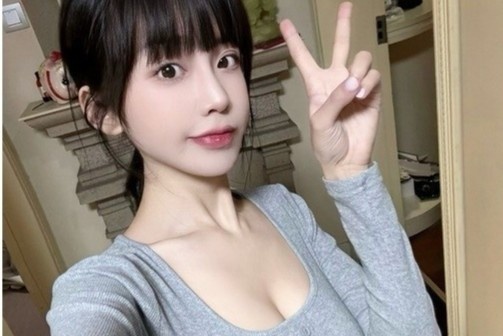 Hotgirl tuyen bo quan he voi hon 10 sao nam doi dien muc an 7 nam tu hinh anh