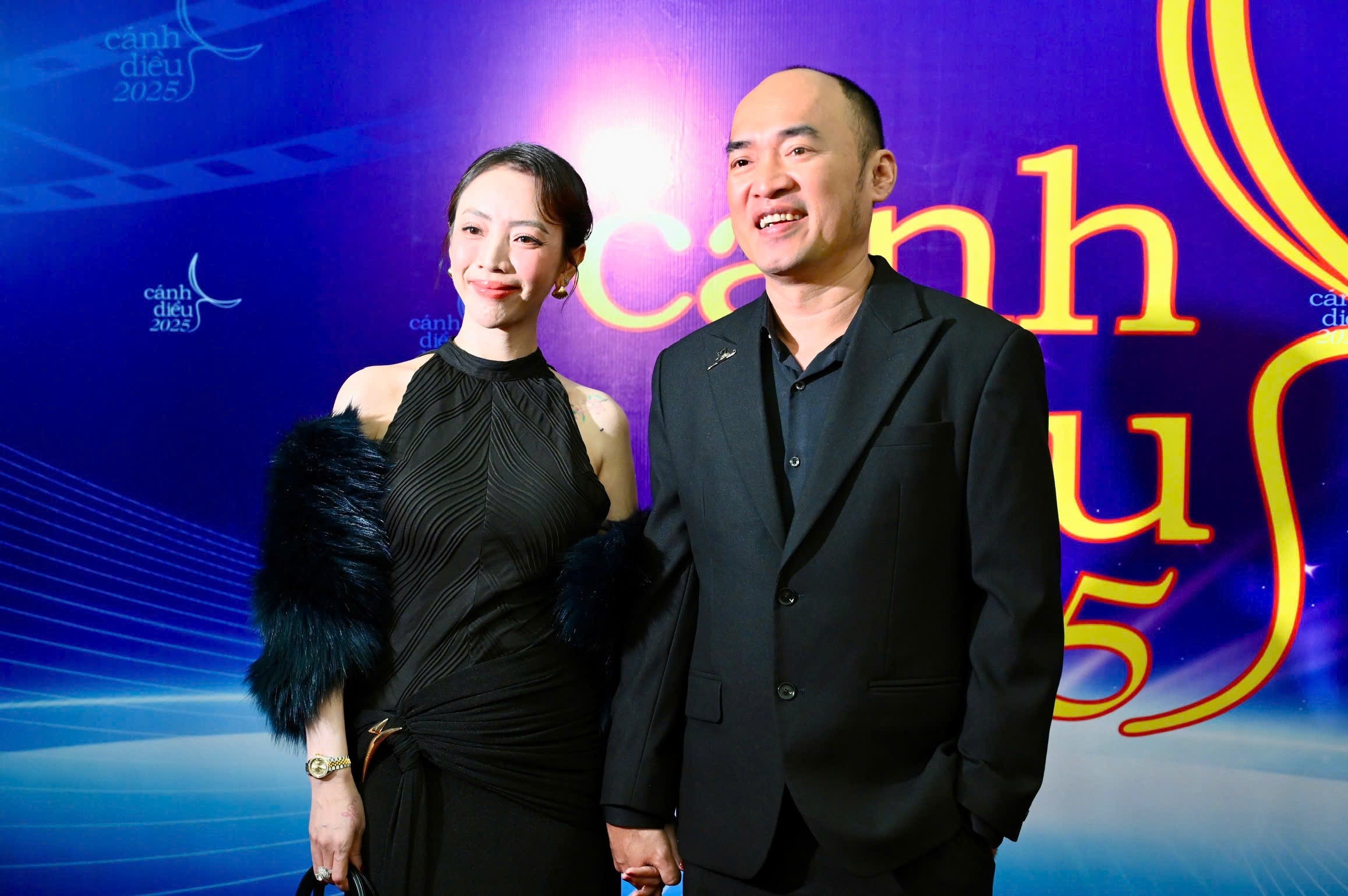 Thu Trang sanh buoc Tien Luat tren tham do Canh dieu hinh anh