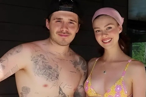 Vo chong Brooklyn lai gay xon xao hinh anh