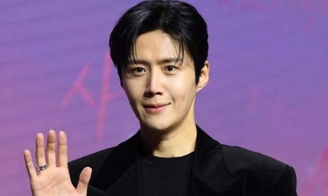 My nam Han bi tay chay, phai xin loi hinh anh