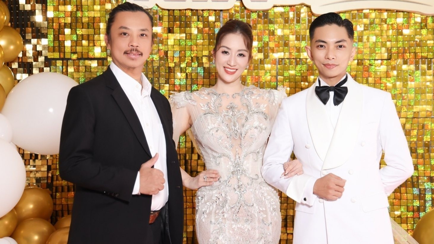 Khanh Thi, Chi Anh khieu vu gay chu y hinh anh