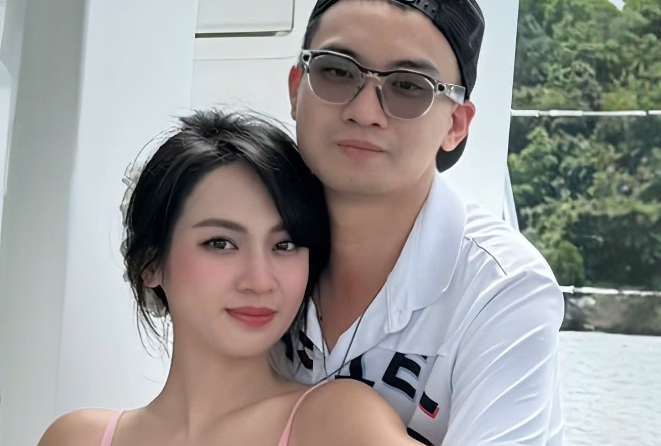 Vu Thuy Quynh cong khai yeu Duc Pham hinh anh