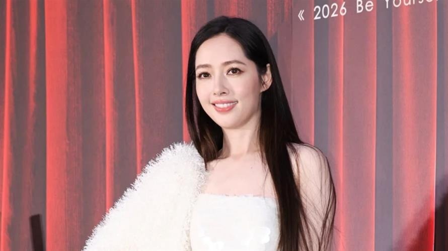 On ao sau vu trum giai tri Hong Kong giao het tai san cho con dau hinh anh