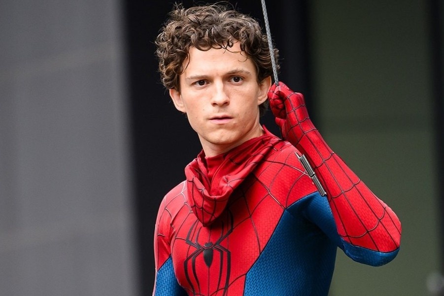 Nguoi Nhen tai xuat hinh anh