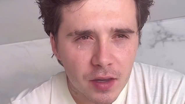 Em trai 'da xeo' Brooklyn Beckham hinh anh