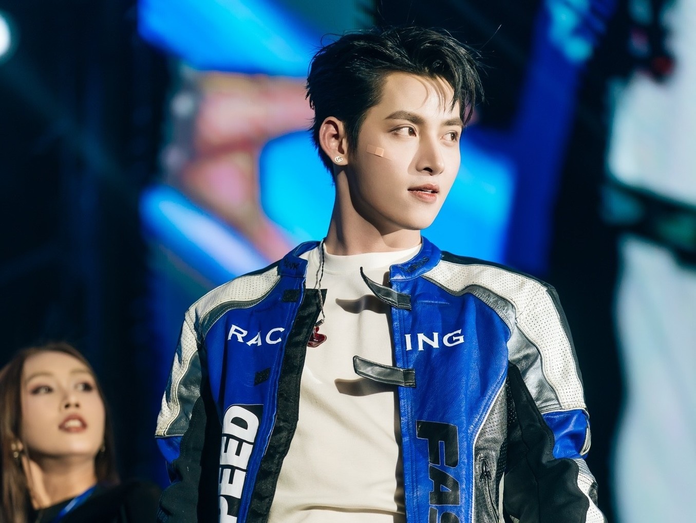 Hùng Huỳnh ảnh 8 Hung Huynh anh 8