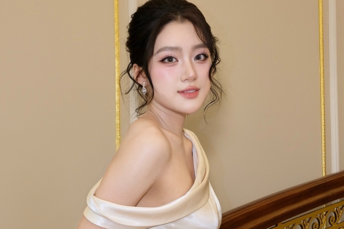 Doi thuong cua tan Miss World Vietnam Phuong Oanh hinh anh