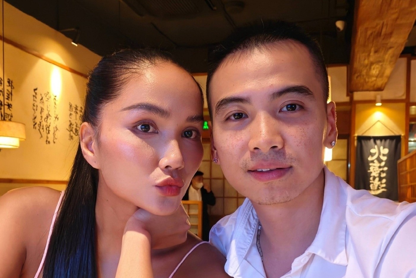 H'Hen Nie sau 2 nam cuoi hinh anh