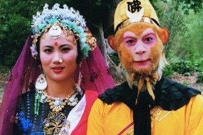 Ba xa 'Ton Ngo Khong': 38 nam vien man du chua mot lan mac vay cuoi hinh anh