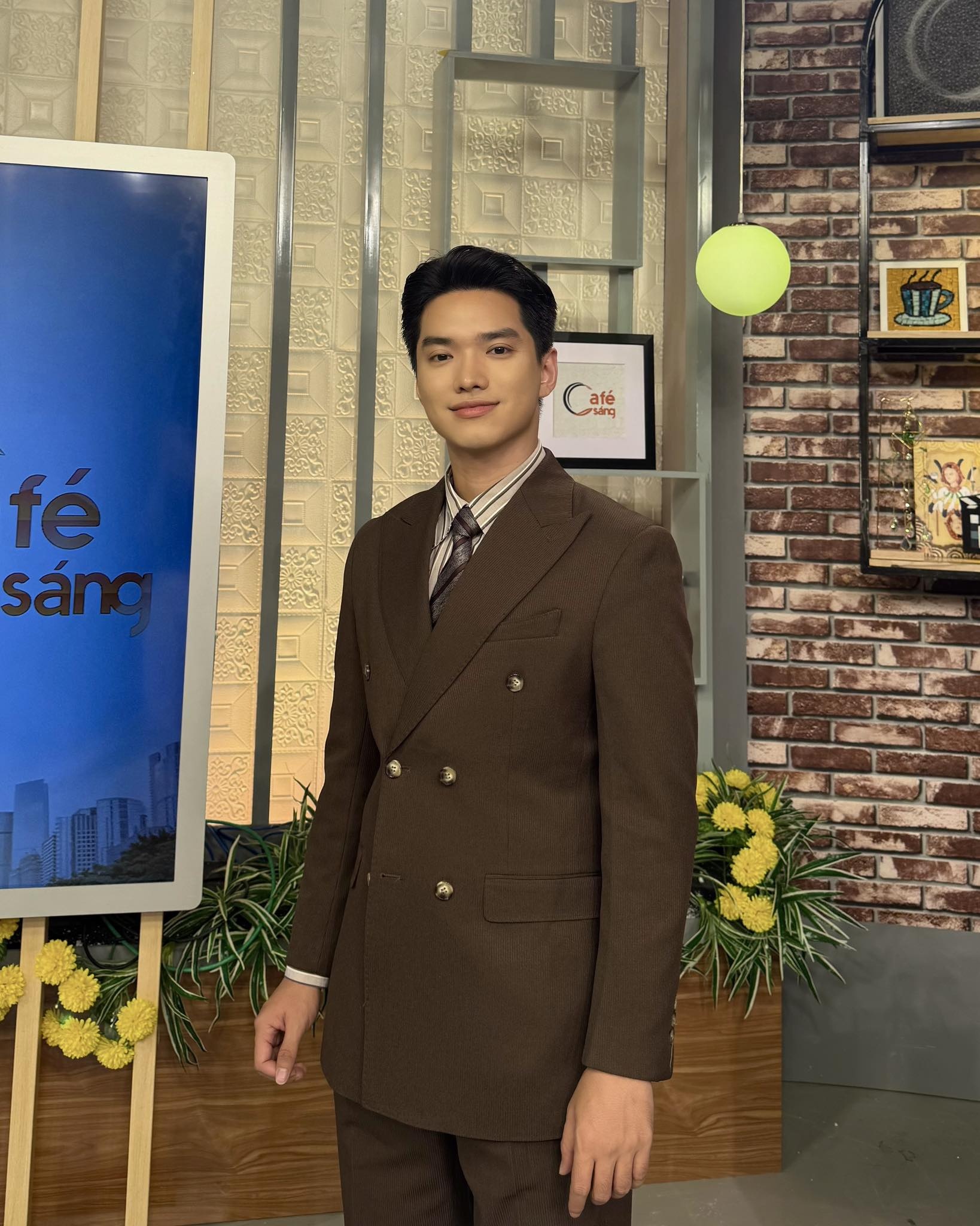 Châu Khang ảnh 4 Chau Khang anh 4