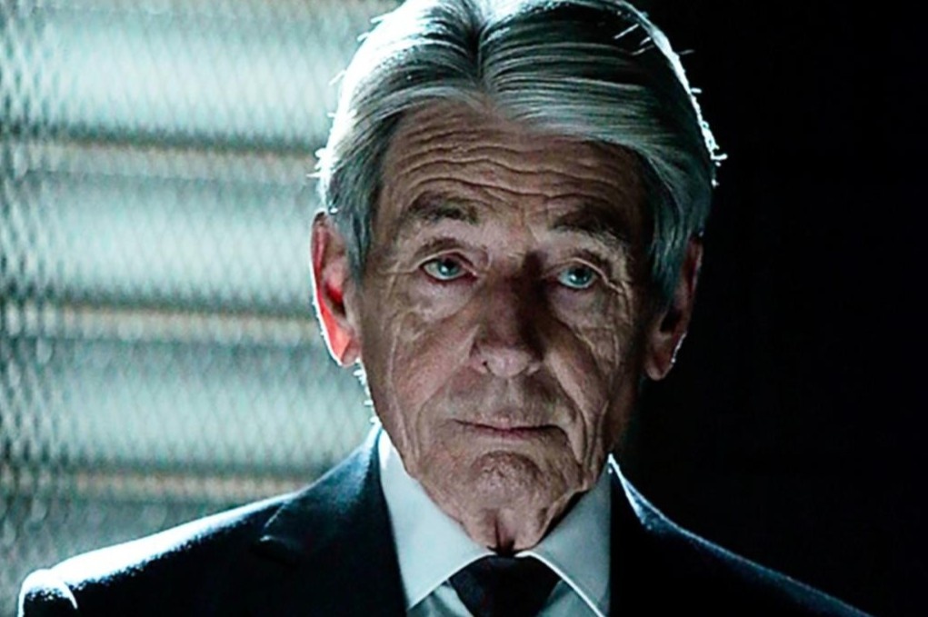 Dien vien 'Nguoi Doi' qua doi hinh anh