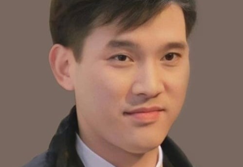 Dien vien Phan Hoanh Ban qua doi hinh anh