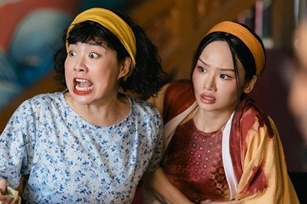 Vi sao nhieu nguoi bo ve khi xem bo phim ky la co Le Khanh, Miu Le hinh anh