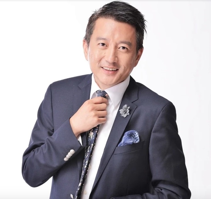 Tay Du Ky anh 4