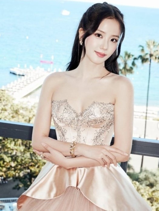 Jisoo anh 1