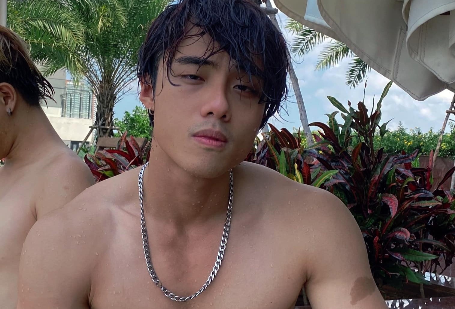 Hai Dang Doo phan hoi hinh anh su dung bong cuoi gay tranh cai du doi hinh anh