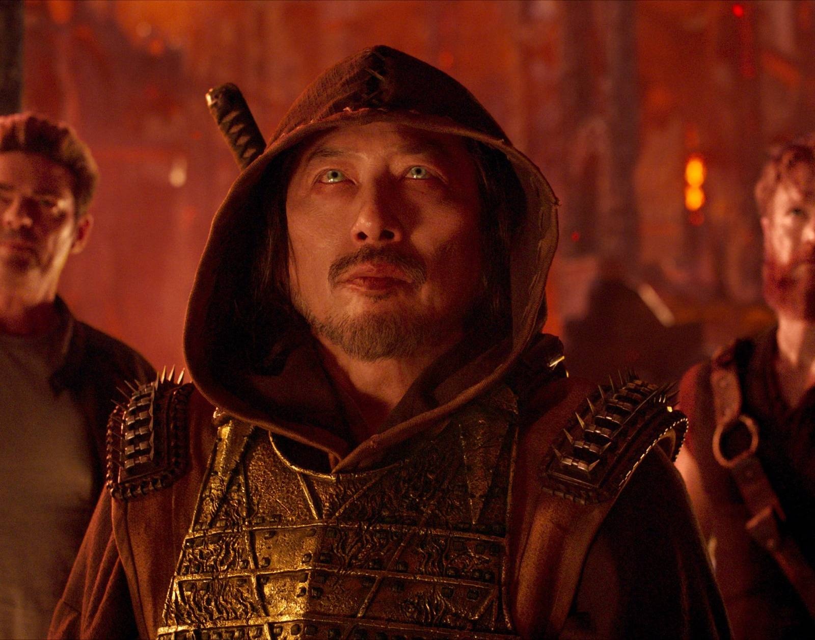 scorpion_looking_up.jpg