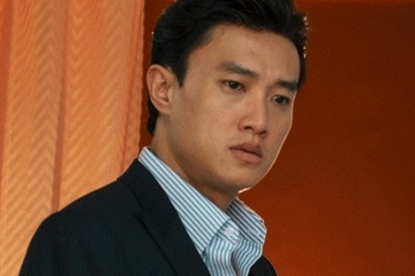 Bao dong do cho phim co Quoc Truong hinh anh