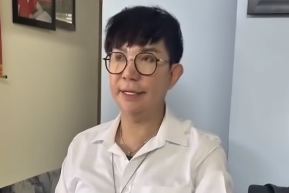 Ca si Long Nhat truoc khi bi khoi to, bat tam giam hinh anh