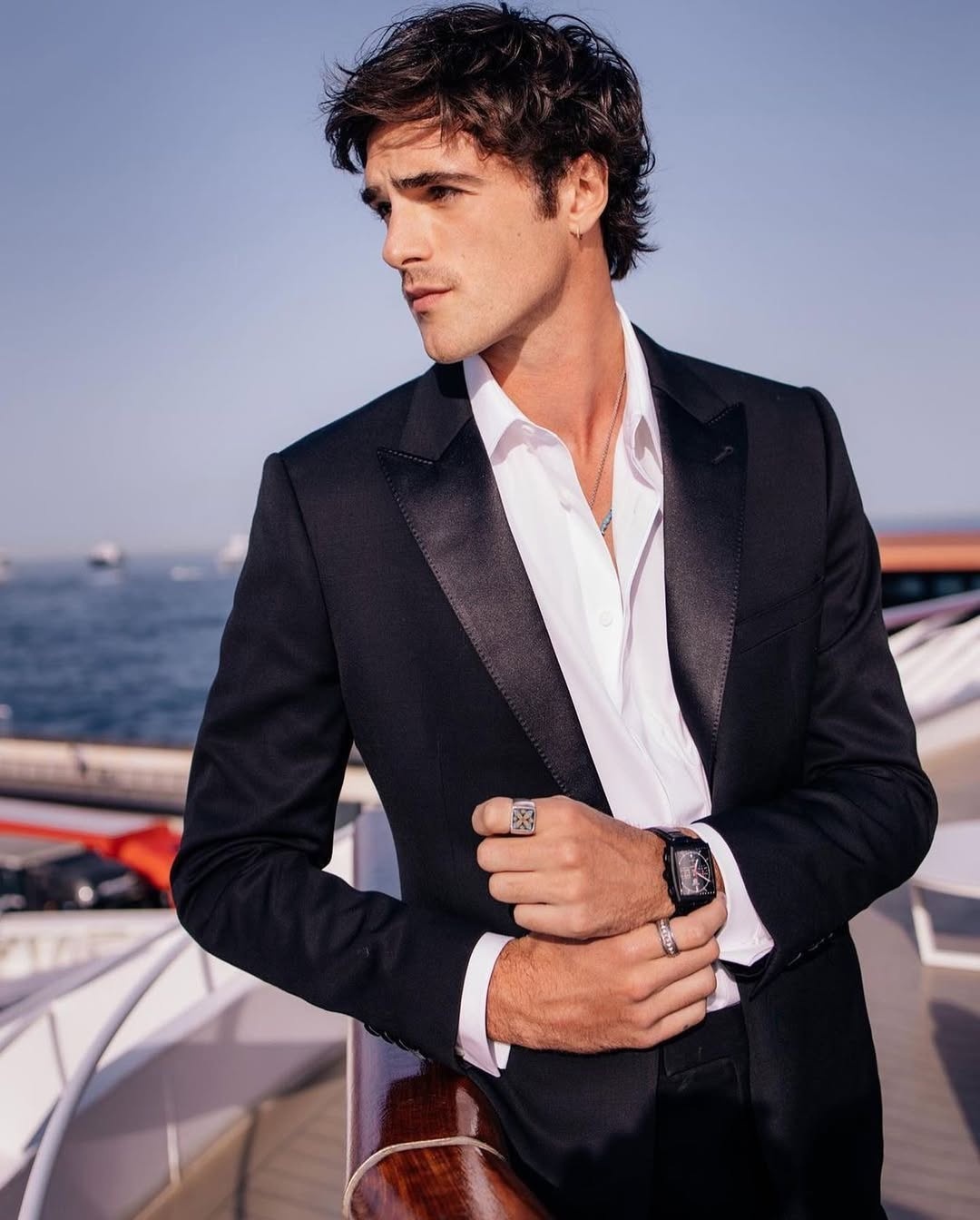 Jacob Elordi ảnh 16 Jacob Elordi anh 16